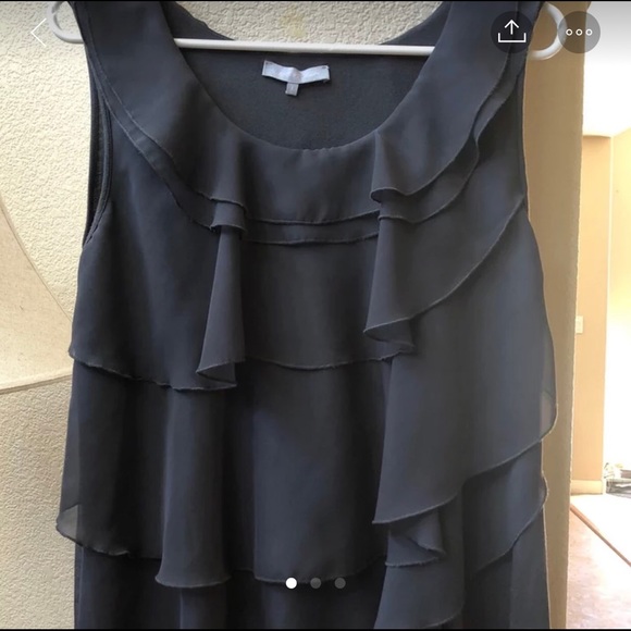 Violet & Claire Tops - Very beautiful gray ruffle top